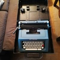 Macchina da scrivere Olivetti studio 46