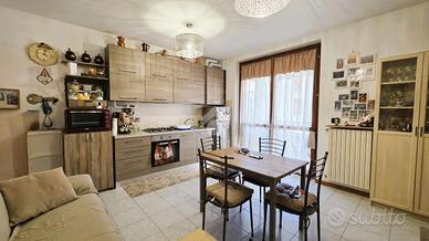 2 LOCALI A BAGNOLO SAN VITO