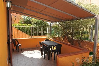 Ampio piano terra con cortile