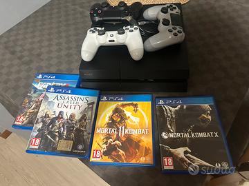 Playstation 4 + 3 joystick + 4 giochi
