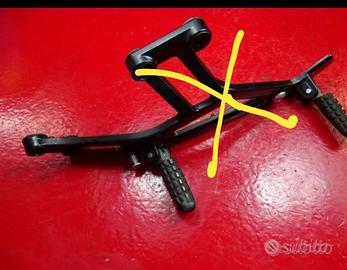 POGGIAPIEDI SX DUCATI MONSTER 695