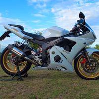 Yamaha YZF R6 - 2003