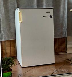 Frigo piccolo INDESIT