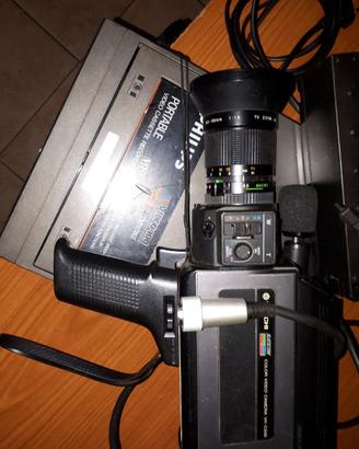 HITACHI videocamera piu' VCR 12volt (Vintage)