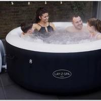 PISCINA IDROMASSAGGIO GONFIABILE FINO A 4 POSTI Mi