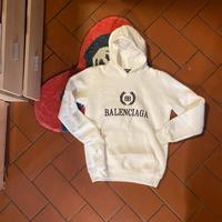 felpa balenciaga