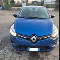 0.9 tce Moschino Intens 90cv