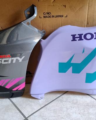 Carena Ant. dx  Honda NX 125 Transcity