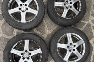 Cerchi in lega con gomme invernali 185/60 R15
