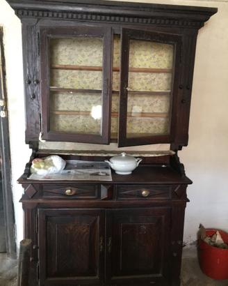Credenza
