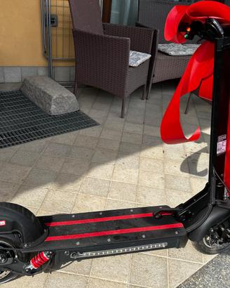 Monopattino elettrico Vinco Allroad 500