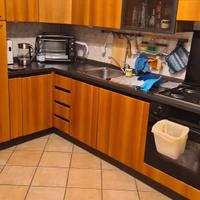 Cucina completa di elettrodomestici