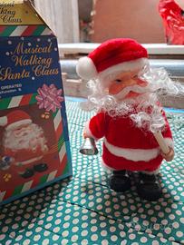 Babbo Natale camminante