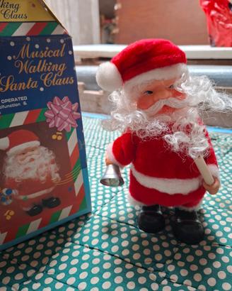 Babbo Natale camminante