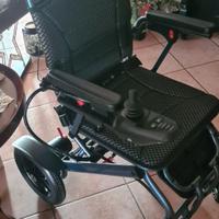 Sedia a rotelle elettrica