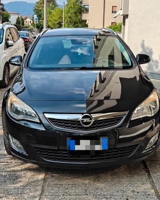 Opel Astra J Station Wagon 1.7 CDTI (125CV)