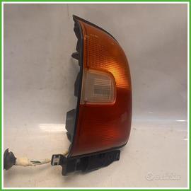 Fanale Fanalino Destro DX Toyota RAV 4 1 Serie
