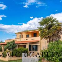 Posada | Casa colonica con terreno di 10.000 mq e
