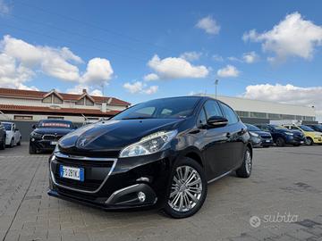 Peugeot 208 1.6 HDi 75cv 5p. Allure - 2018