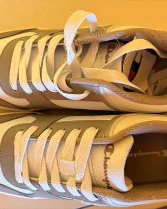 Scarpe champion