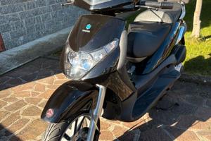 Scooter Piaggio 250