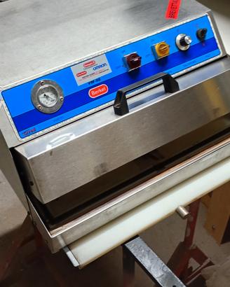Macchina professionale per sottovuoto da riparare