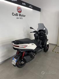 PIAGGIO MP3 400 SPORT HPE