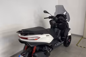 PIAGGIO MP3 400 SPORT HPE