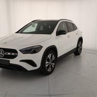 MERCEDES-BENZ GLA 200 d automatic