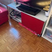 Mobiletto tv con ruote - anta scorrevole