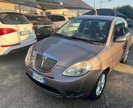 Lancia Ypsilon 1.2 Benzina Euro 4 (NEOPATENTATI)