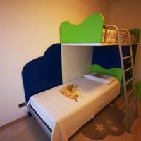 Cameretta bambino, due letti