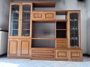Mobile in rovere