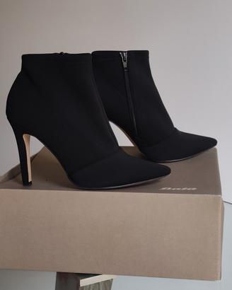 Stivaletto nero Bata-quasi nuovo -tacco 10 cm-n 37