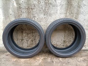
n.2 gomme 205/40/17