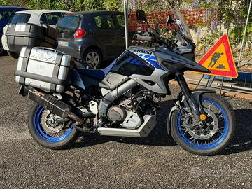 Suzuki V strom 1050