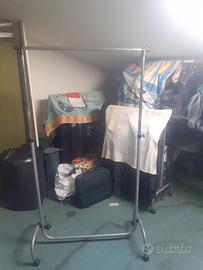 Appendi abito in acciaio e plastica