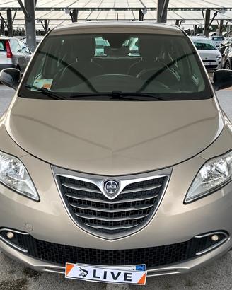 Lancia Ypsilon 0.9 TwinAir 85 CV 5 porte S&S Silve