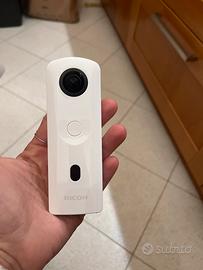 Action camera Ricoh Theta CS2