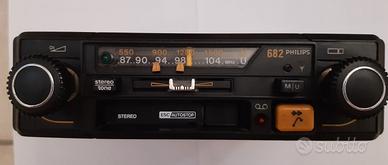 autoradio vintage Philips 682