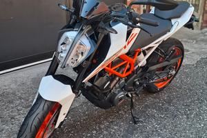 Ktm Duke 390