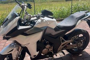 Zontes c 310 in buone condizioni usata poco