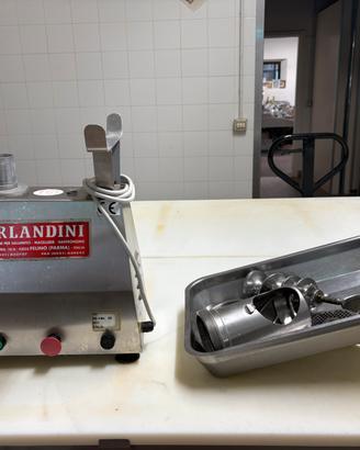 Tritacarne professionale Orlandini per salumi
