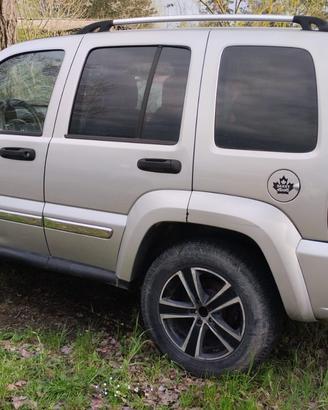 Jeep cherokee 2.7 - motore fuso