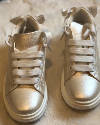 Sneaker da bambina Mini Bata con fiocco n. 37