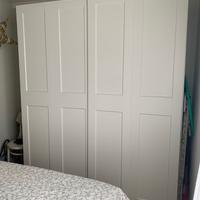 Armadio Ikea PAX con ante scorrevoli Grimo