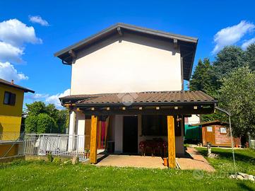 VILLA SINGOLA A ALBIZZATE