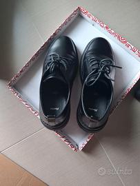 Scarpe stringate nero opaco