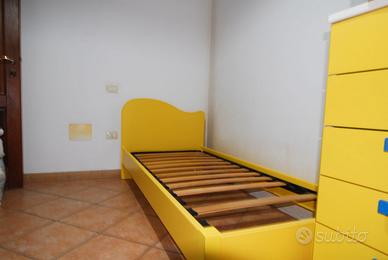 lettino da bambino/a