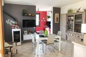 Appartamento di 156 m² con 4 locali e box auto a S